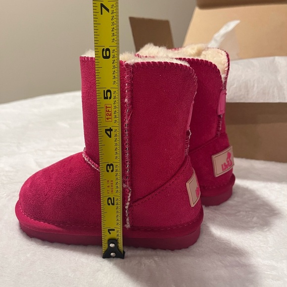 NEW Hot Pink Liv Boots - Picture 5 of 7